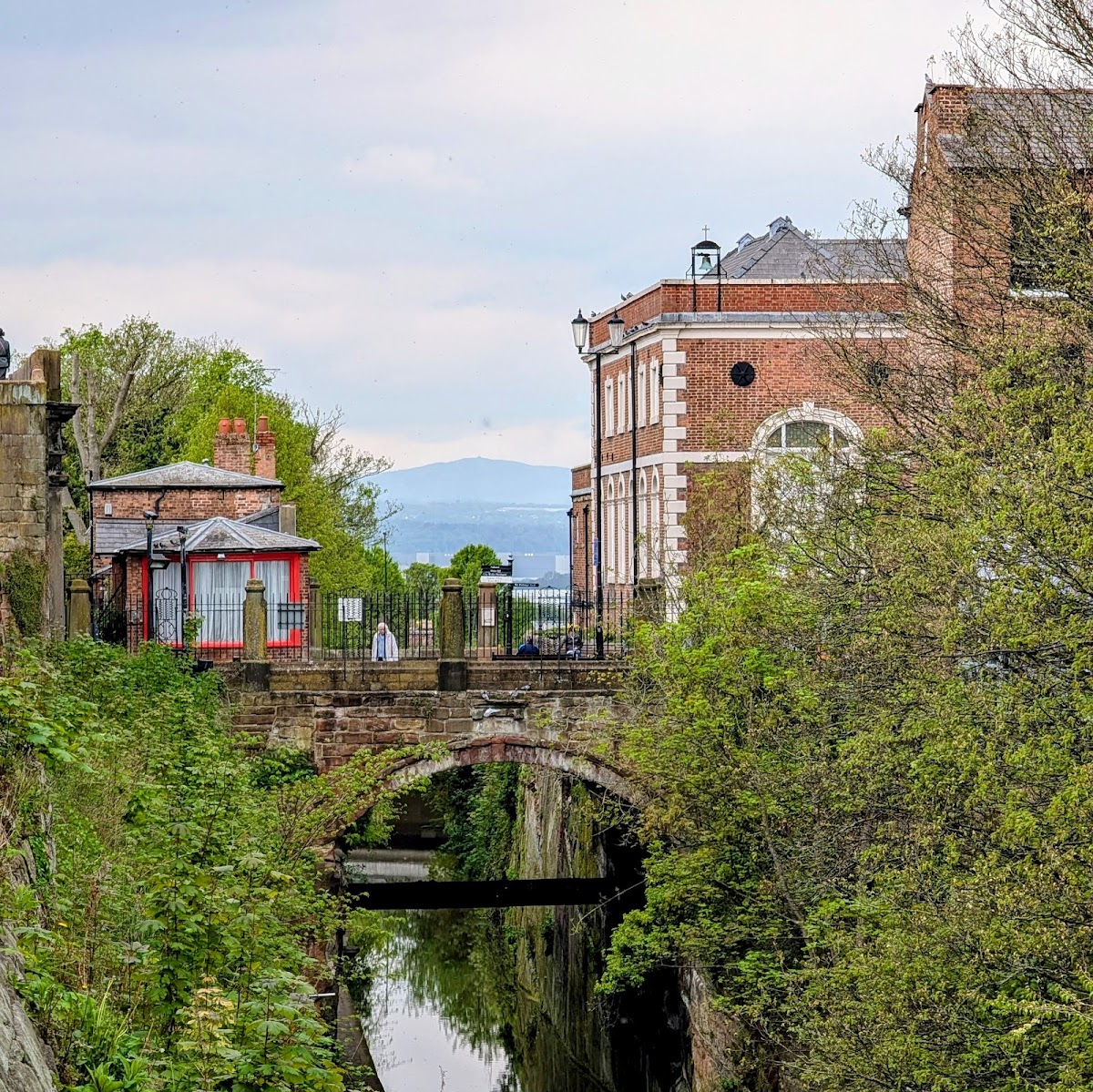 Northgate Bridge Google photo 3