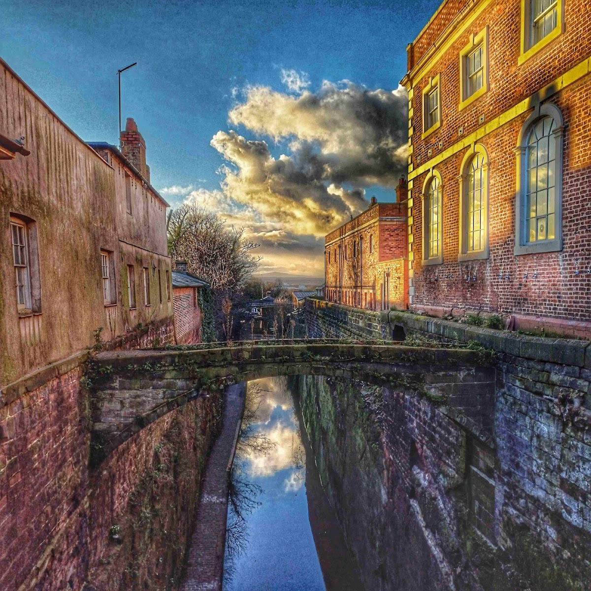 Northgate Bridge Google photo 1