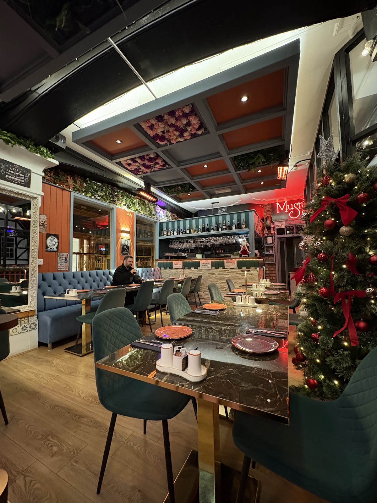 The Turkish Lounge Google photo 3