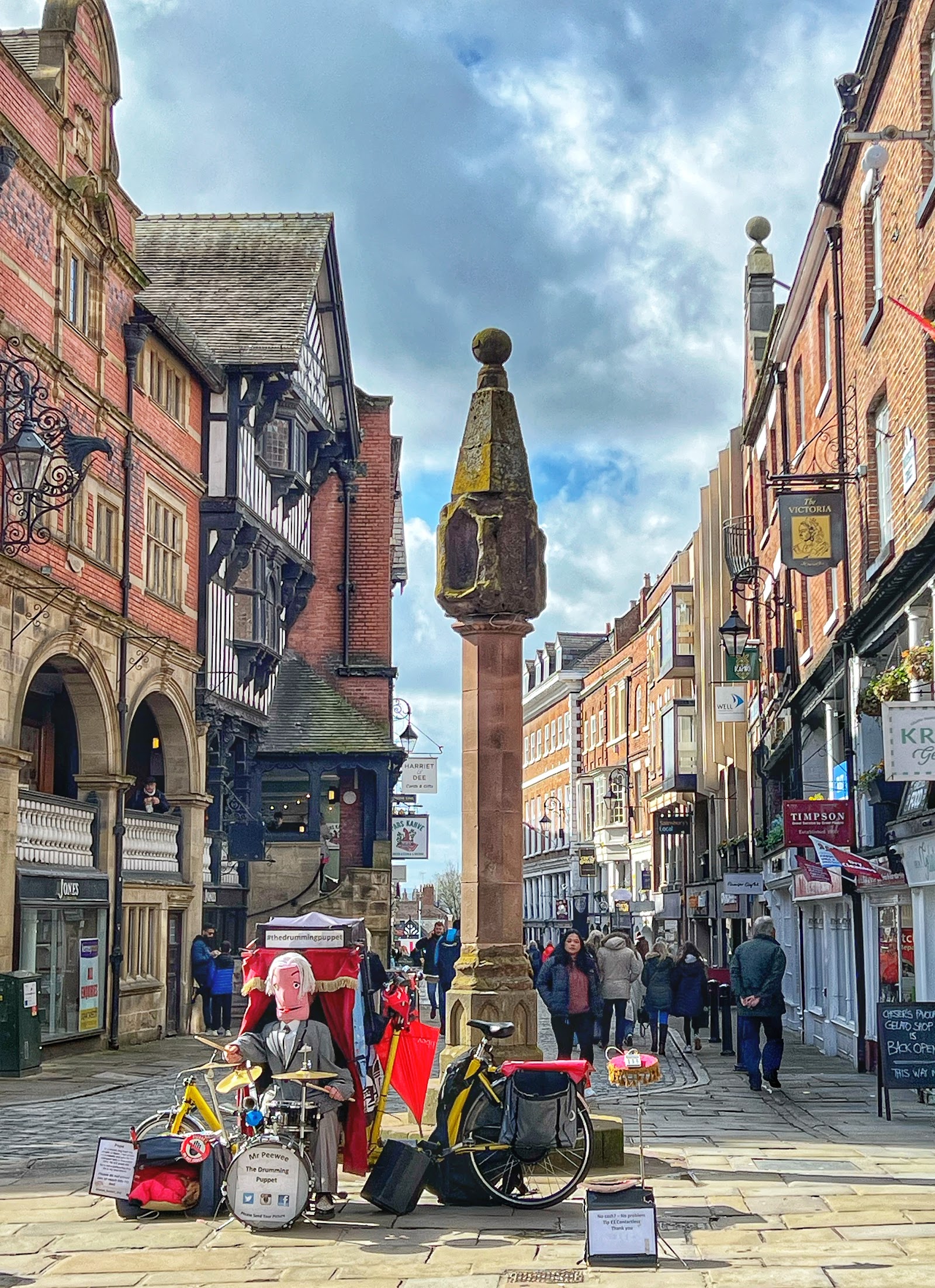 The Heart of Chester Walking Tour in Chester