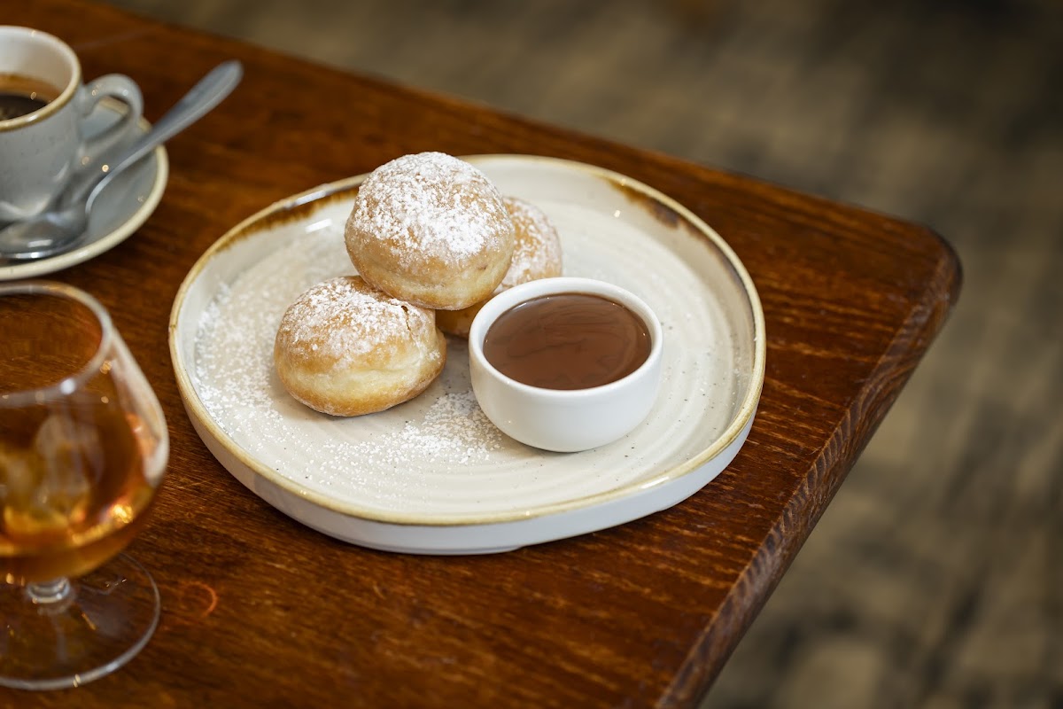 Stables Bar & Grill Restaurant @ Crowne Plaza Chester Google photo 3