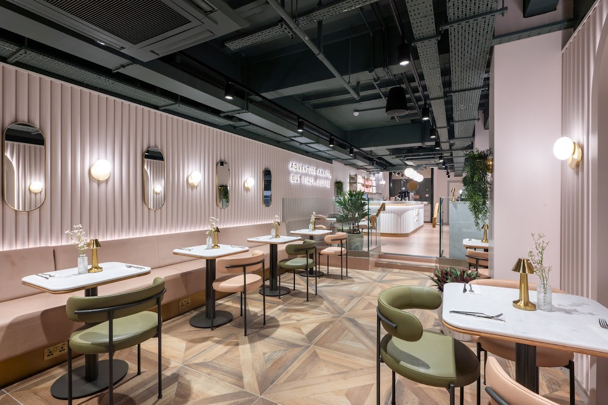 EL&N London x H beauty - Chester Google photo 3