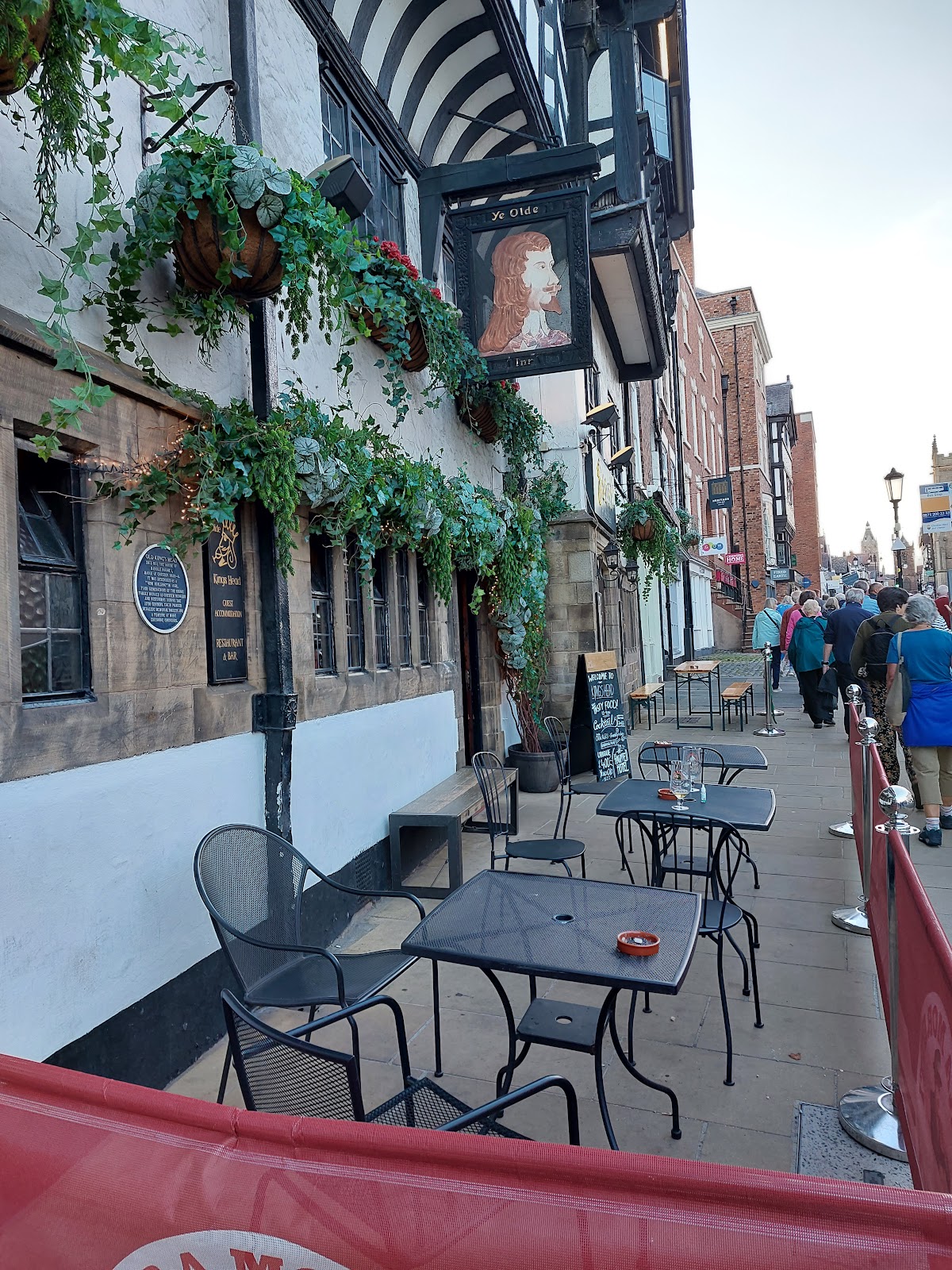 Kings Head Chester Google photo 1