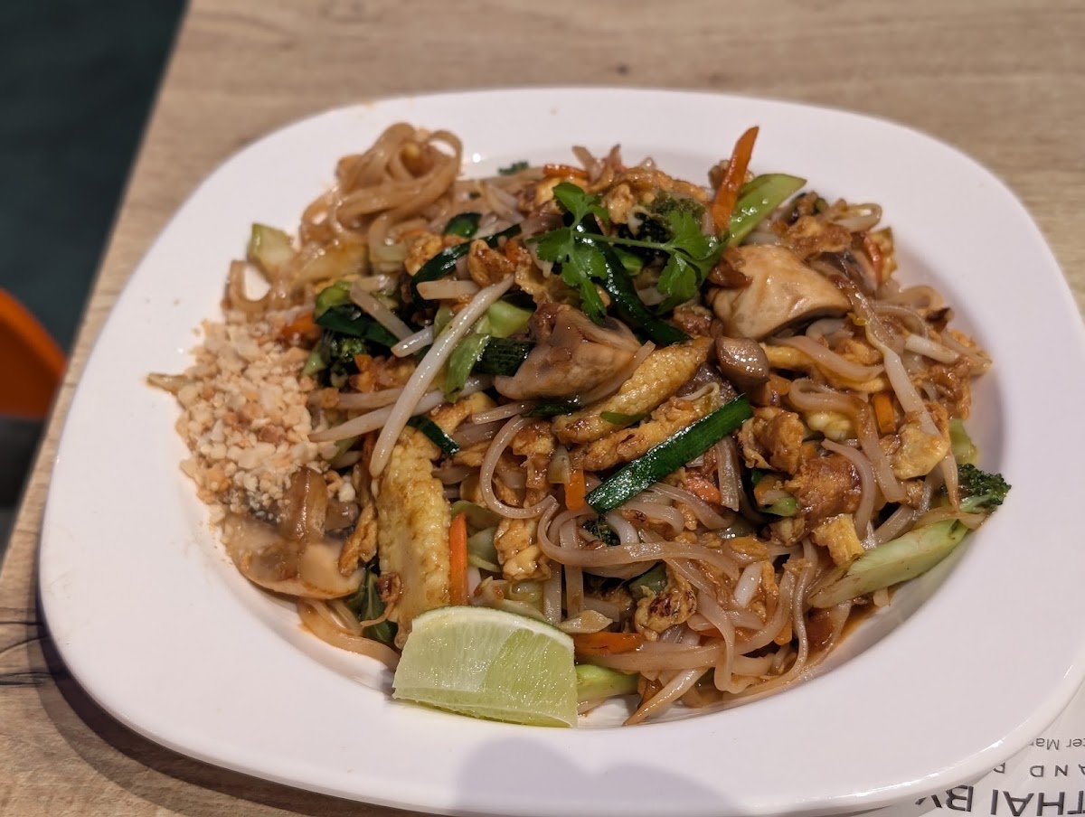 Thai By Thai and Poon Poon Google photo 3